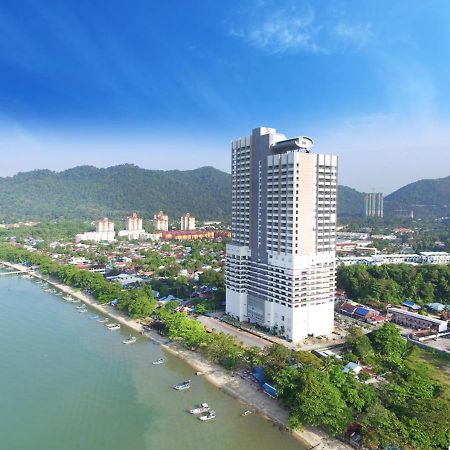 Lexis Suites Penang Bayan Lepas Exterior foto Royal Paragon Hotel