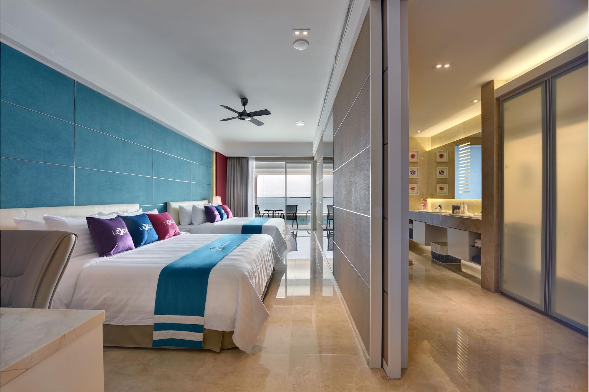 Lexis Suites Penang Bayan Lepas Exterior foto Deluxe Ocean View