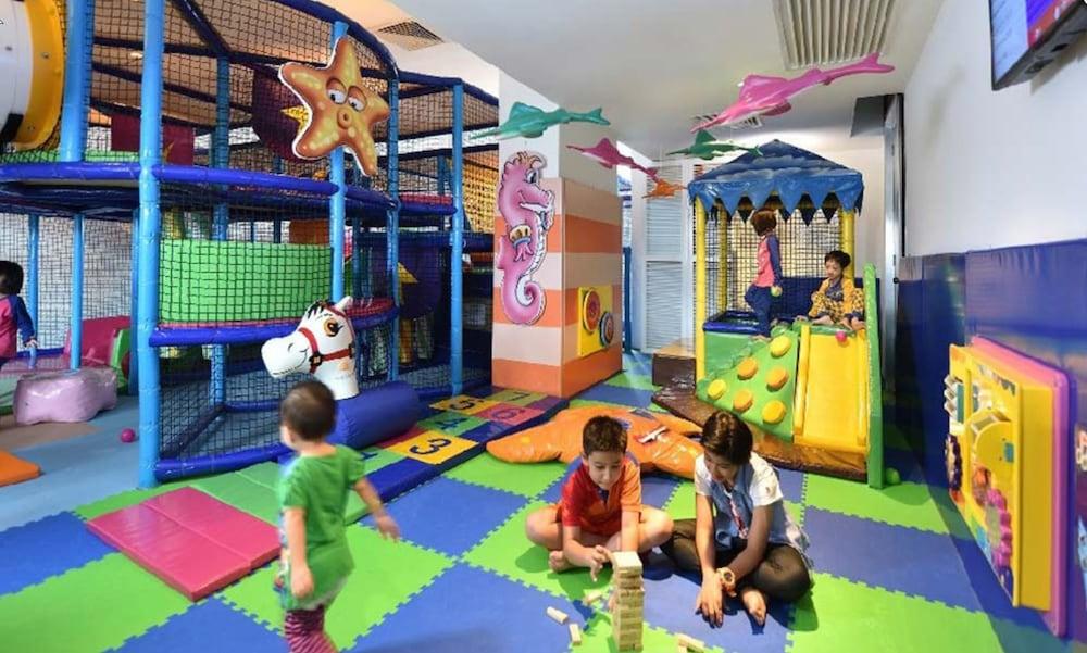 Lexis Suites Penang Bayan Lepas Exterior foto An indoor playground in Dubai